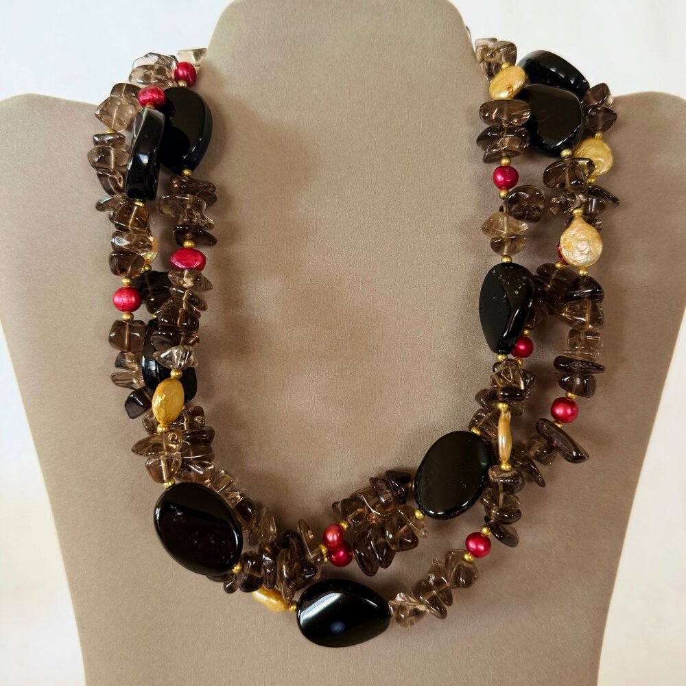 Smoke Brown Choker Necklace 3 Strand Statement Beaded Red Gold Magnet Close